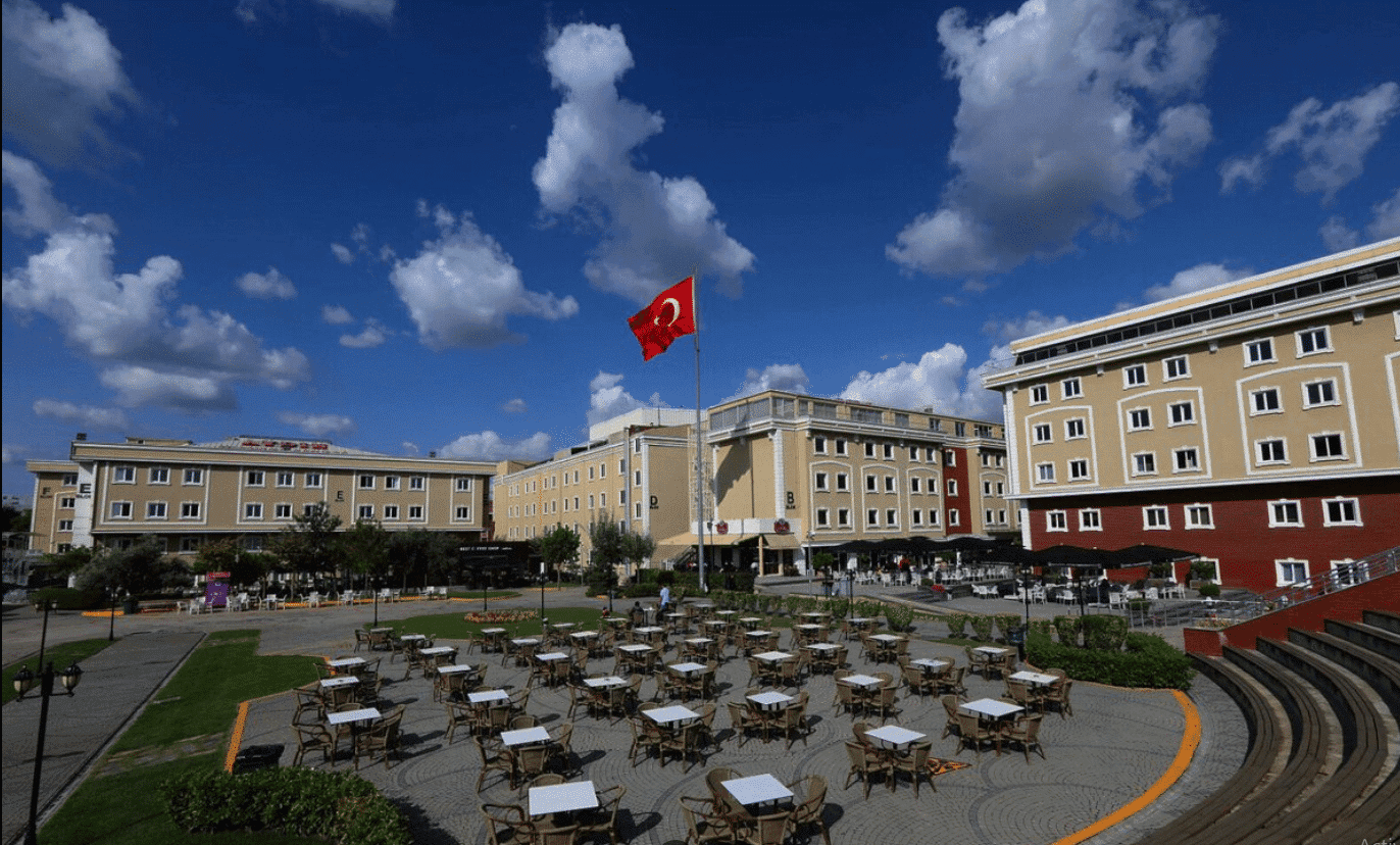 İstanbul Aydın Üniversitesi campus